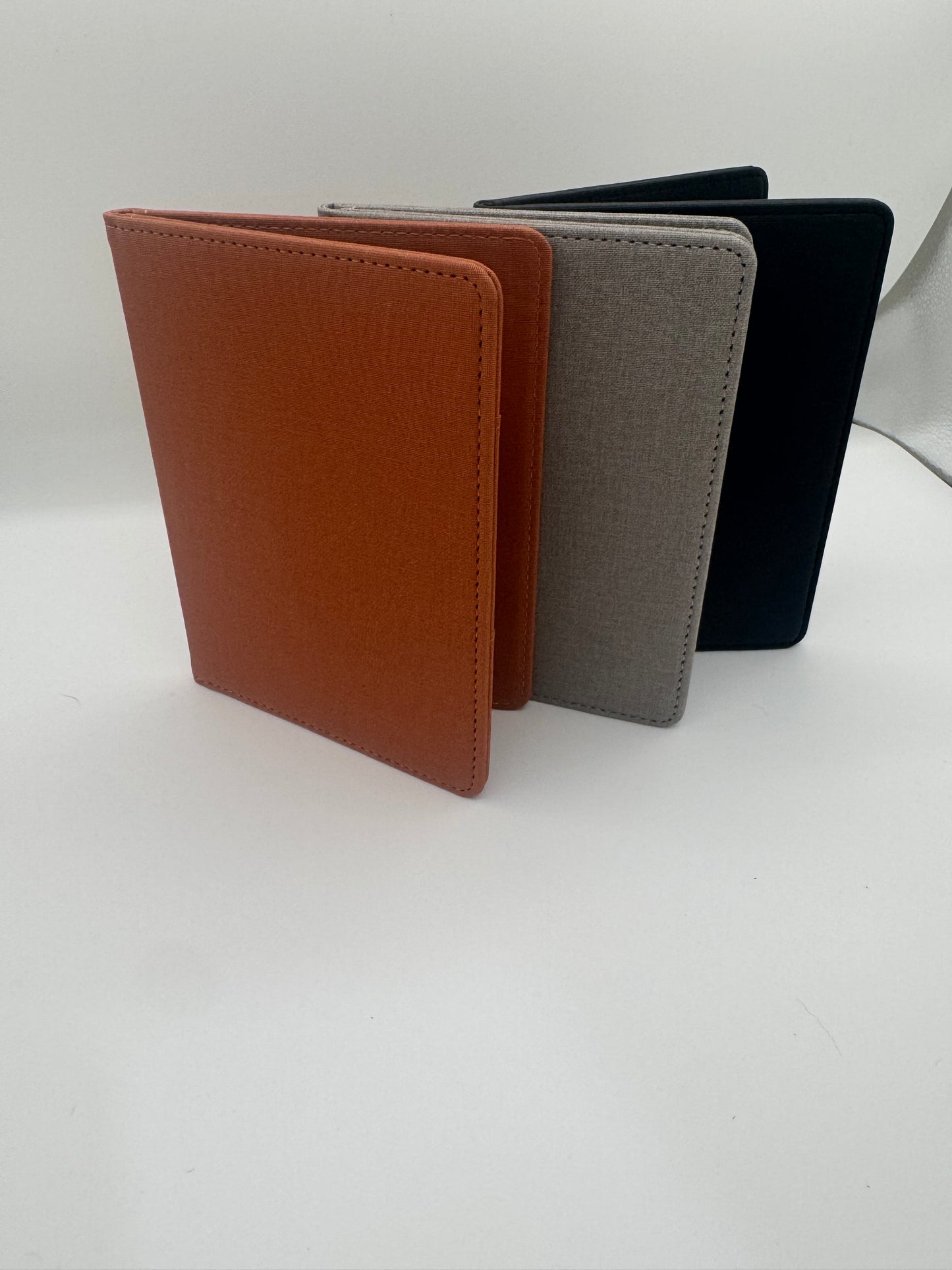 New USCG Credential Holder With Captain’s License Logo